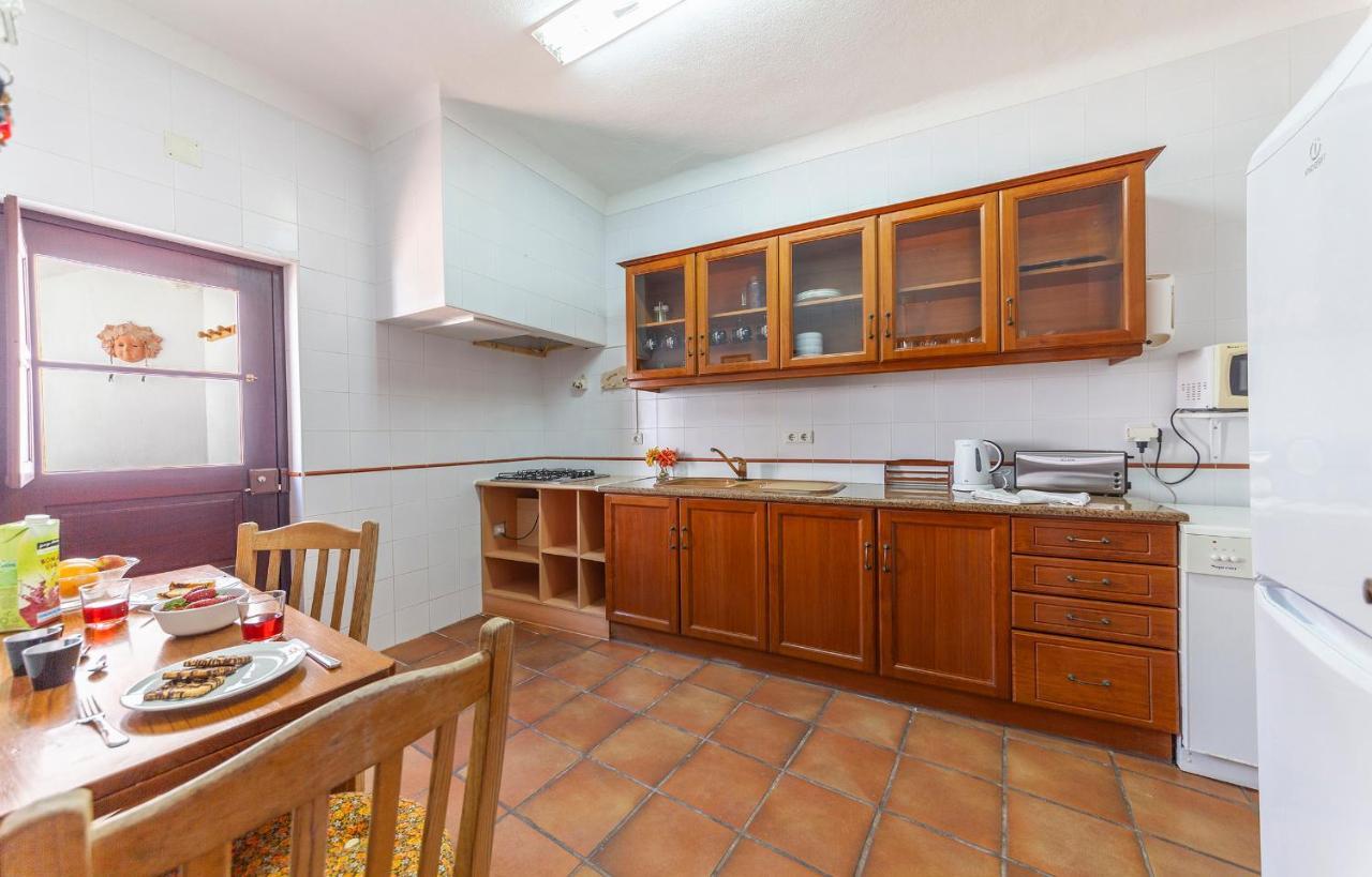 J - Casa Do Farol Guesthouse Лагос Екстериор снимка