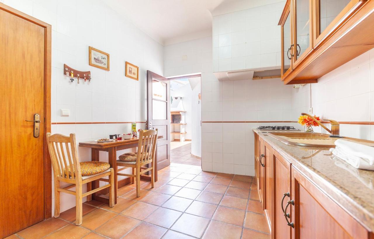 J - Casa Do Farol Guesthouse Лагос Екстериор снимка